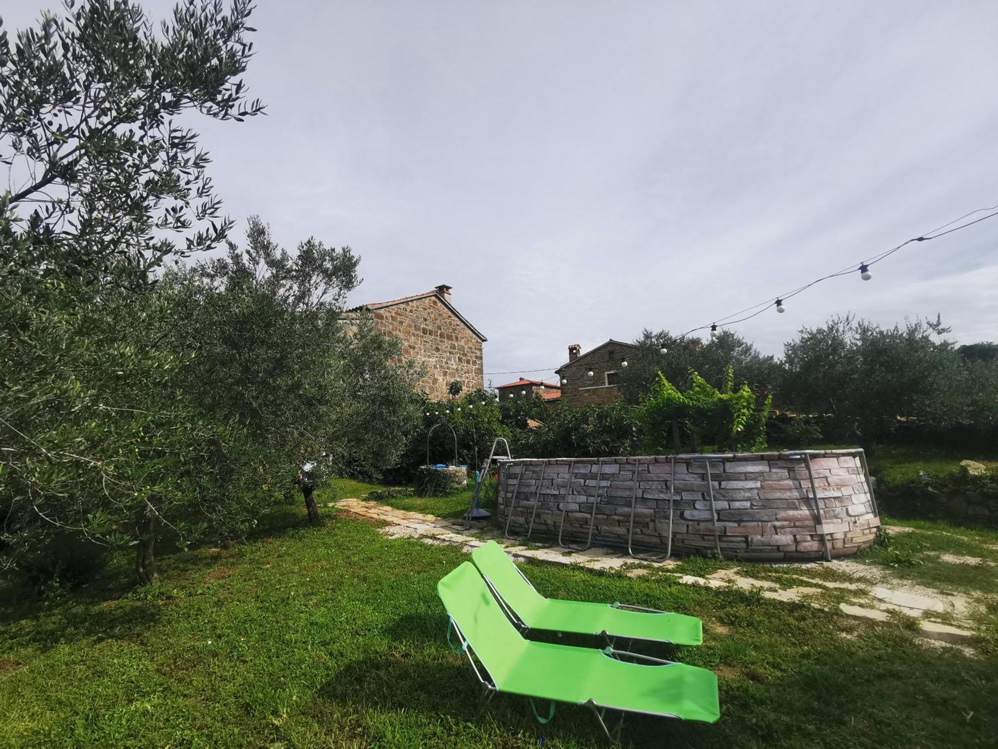 Apartma Baladur Brezovica pri Gradinu Exterior photo